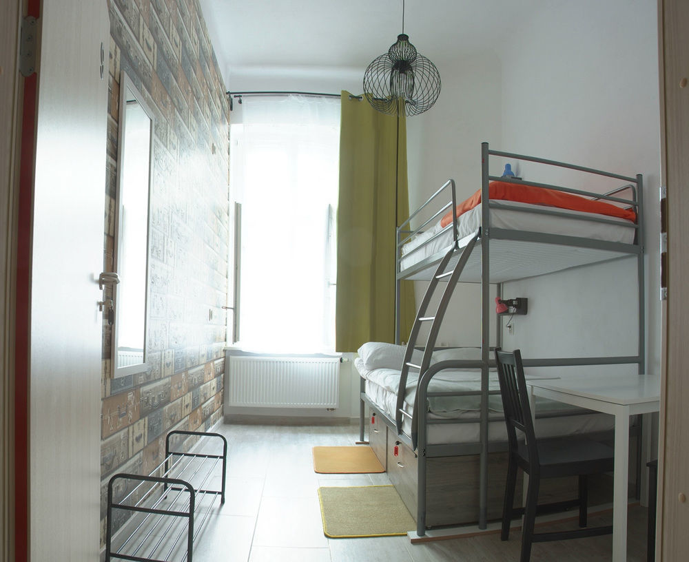 Hostel Lwowska 11 วอร์ซอ ภายนอก รูปภาพ